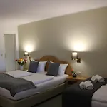Hotell Alpenhotel 3*